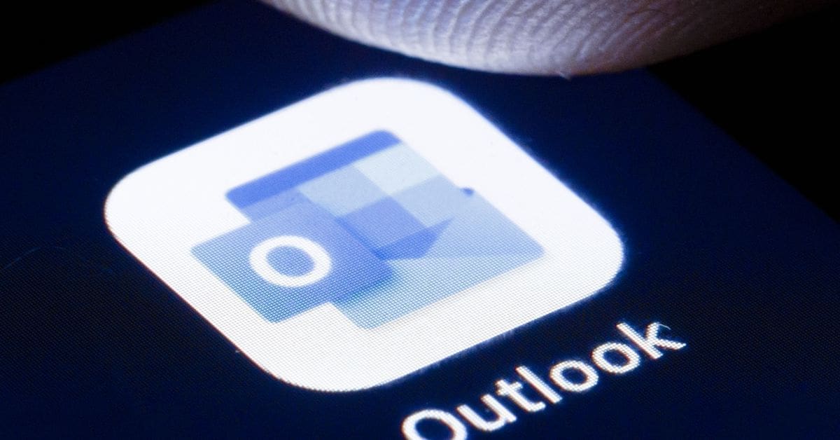 Microsoft's Outlook spam email filters are broken for many right now – The Verge